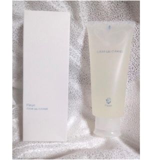 毛穴◆シミ対策b◆Fleuri◆クリアゲルクレンズ◆新品未使用◆150ml◆１本(クレンジング/メイク落とし)