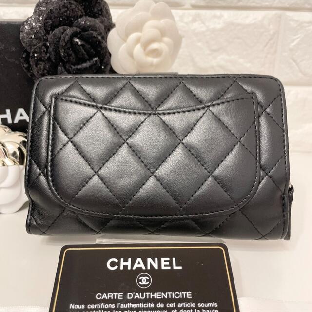 CHANEL︎︎✨シャネル✨財布✨ マトラッセ✨ラウンドファスナー✨ミディアム財布