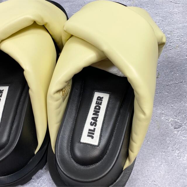 Jil Sander(ジルサンダー)の【新品】JIL SANDER クロスストラップ サンダル ジルサンダー レディースの靴/シューズ(サンダル)の商品写真