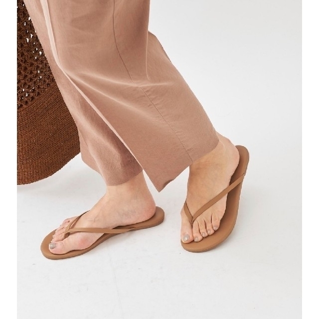 【新品】TKEES ティキーズ レザーサンダル38 茶 本革フラットサンダル