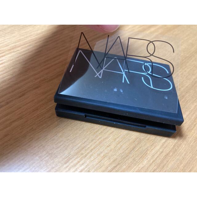 NARS(ナーズ)のNARS  ナーズ　デュオアイシャドウ　3920 ハマメット コスメ/美容のベースメイク/化粧品(アイシャドウ)の商品写真