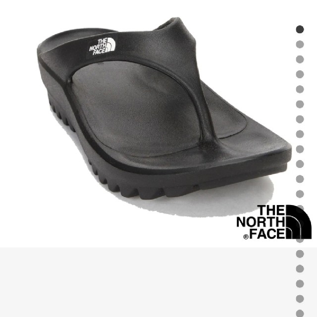 THE NORTH FACE(ザノースフェイス)のノースフェイスホワイトレーベル　リカバリーフリップフロップ　24cm レディースの靴/シューズ(サンダル)の商品写真
