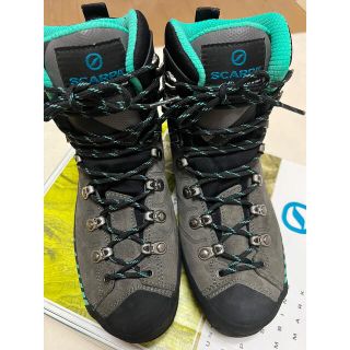 スカルパ(SCARPA)のSCARPA スカルパ リベレHD 38 トレッキングシューズ　登山靴(登山用品)