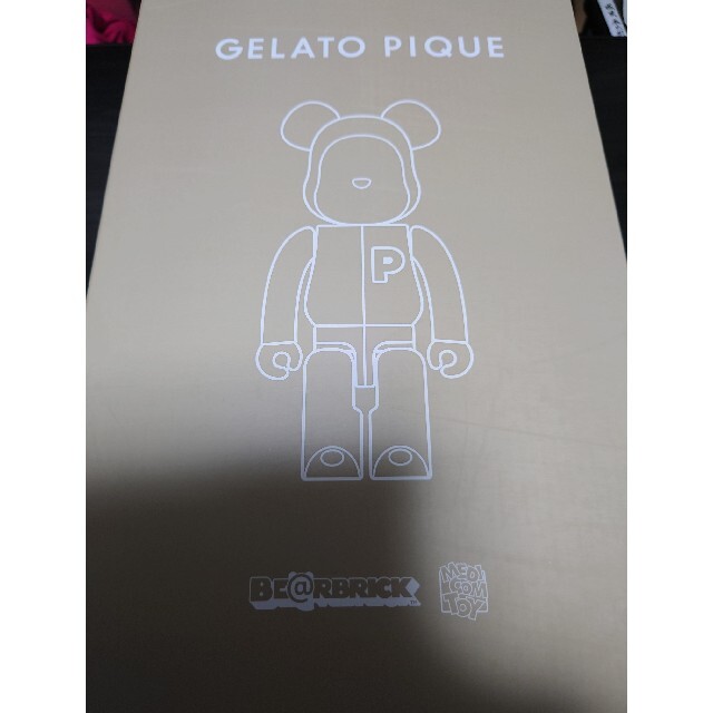 GELATO PIQUE × BE@RBRICK 400％ BEIGE ハンドメイドのおもちゃ(フィギュア)の商品写真