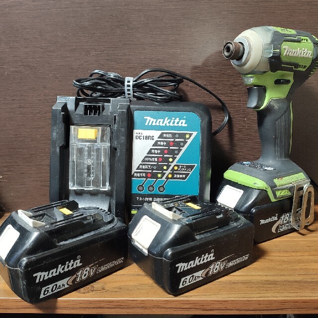 Makita マキタ インパクトドライバー 18V  TD170D