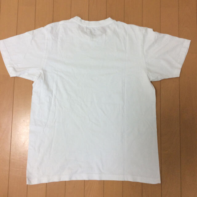 GU(ジーユー)のメンズTシャツ ホワイトLサイズGU メンズのトップス(Tシャツ/カットソー(半袖/袖なし))の商品写真