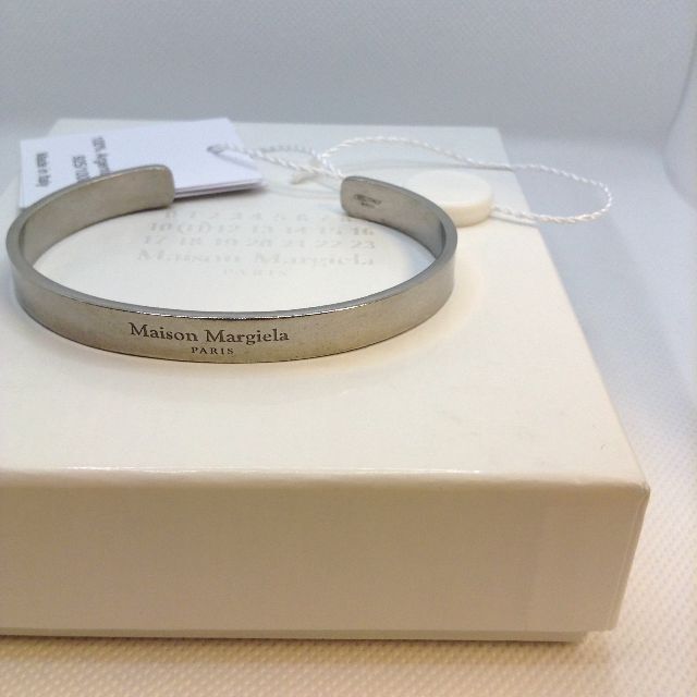 大幅割引 MM6 Maison Margiela クリアバングル shizu-tore.jp