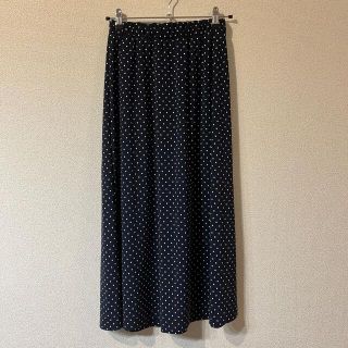 ユニクロ(UNIQLO)のユニクロ　ドット柄　スカート(ロングスカート)