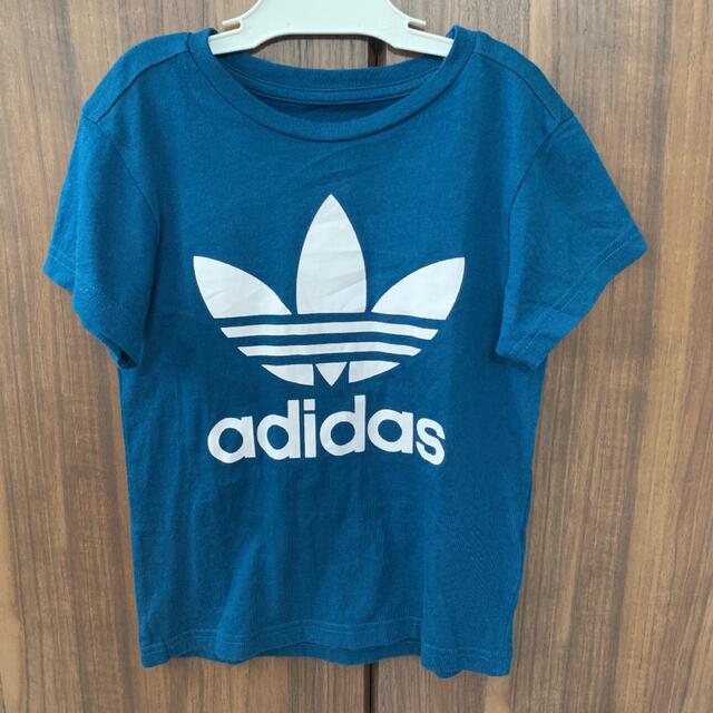 adidas(アディダス)のadidas originals Tシャツ　キッズ　120サイズ キッズ/ベビー/マタニティのキッズ服男の子用(90cm~)(Tシャツ/カットソー)の商品写真