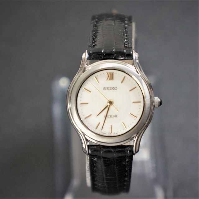 SEIKO - 【稼働品】SEIKO エクセリーヌ 電池、ベルト交換済の SEIKO - 【稼働品】SEIKO エクセリーヌ 電池、ベルト交換済の