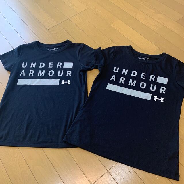 UNDER ARMOUR(アンダーアーマー)のアンダーアーマーSサイズTシャツ2枚セット レディースのトップス(Tシャツ(半袖/袖なし))の商品写真