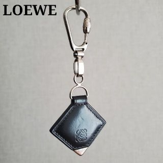 ロエベ(LOEWE)のLOEWE ロエベ カラビナ付き レザーキーホルダー(キーホルダー)