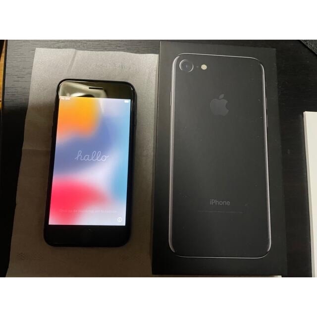 Apple iPhone 7 32GB ブラック SIMフリー