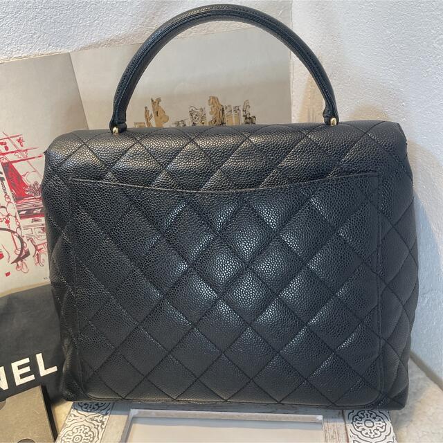 CHANEL(シャネル)の【売り切れました★】シャネル　マトラッセ　ハンドバッグ　正規品 レディースのバッグ(ハンドバッグ)の商品写真