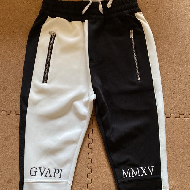 GVAPI トラッキングパンツ　新品タグ付き　黒×白