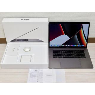 MacBookPro 15 2019 i9 32 1TB Vega20 USキー(ノートPC)