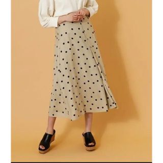 アズールバイマウジー(AZUL by moussy)のアズールバイマウジー　ドットスカート(ロングスカート)