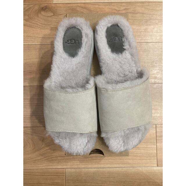 値下げ【美品】UGG サンダル　スリッパ 1