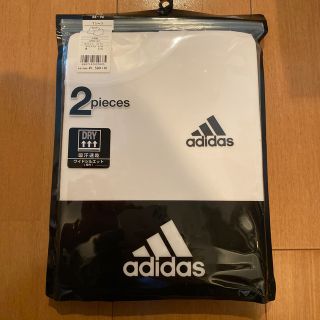 アディダス(adidas)の新品　アディダス　tシャツ 吸汗速乾　2枚入り　白　mサイズ(Tシャツ/カットソー(半袖/袖なし))