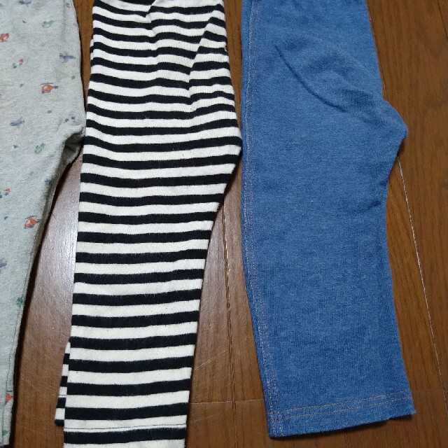 UNIQLO(ユニクロ)のユニクロ　レギンスパンツ　80 キッズ/ベビー/マタニティのベビー服(~85cm)(パンツ)の商品写真