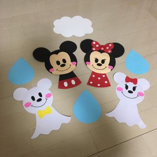 ディズニー梅雨の壁面セットの通販 ラクマ