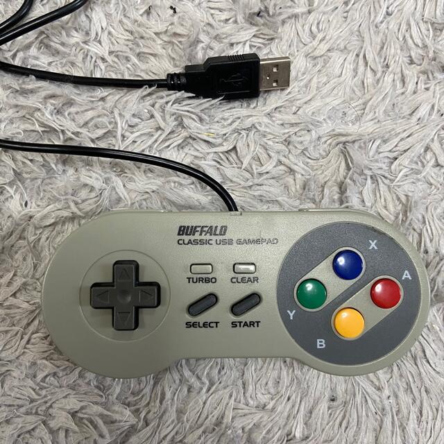 Buffalo(バッファロー)のiBUFFALO CLASSIC USB GAMEPAD スーファミコントローラ スマホ/家電/カメラのPC/タブレット(PC周辺機器)の商品写真