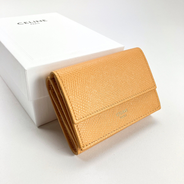 新品未使用正規品 CELINE ☆FOLDED WALLET 三つ折り財布