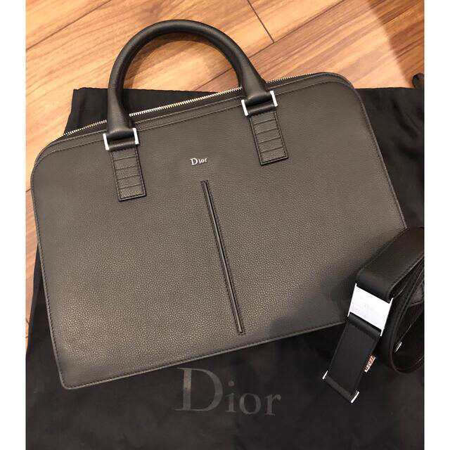 DIOR HOMME(ディオールオム)の専用　美品　ディオールオム　レザービジネスバッグブラック メンズのバッグ(ビジネスバッグ)の商品写真