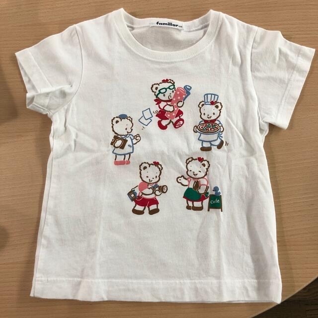 familiar(ファミリア)の未使用に近い ファミリア 100センチ Tシャツ キッズ/ベビー/マタニティのキッズ服男の子用(90cm~)(Tシャツ/カットソー)の商品写真