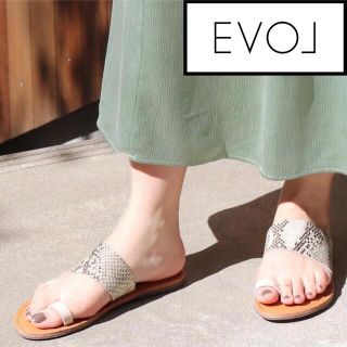 イーボル(EVOL)の新品【EVOL】ILIMA 本革フラットサンダル　サイズ：M(サンダル)