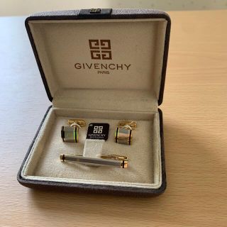 ジバンシィ(GIVENCHY)のジバンシー　ネクタイピン　カフスボタン(ネクタイピン)