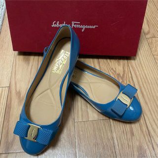 サルヴァトーレフェラガモ(Salvatore Ferragamo)のフェラガモ　バレエシューズ　24.5cm 美品(バレエシューズ)