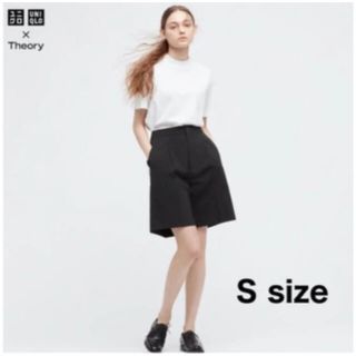 ユニクロ(UNIQLO)のUNIQLO×theory ユニクロ 感動タックイージーショートパンツ(ショートパンツ)