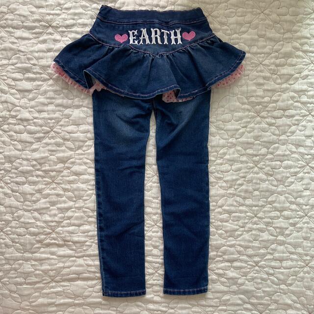 EARTHMAGIC(アースマジック)のアースマジック　デニム　ジーンズ　スカート　スカッツ キッズ/ベビー/マタニティのキッズ服女の子用(90cm~)(パンツ/スパッツ)の商品写真