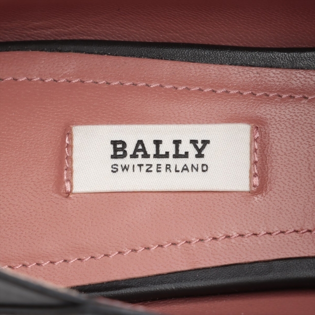 Bally(バリー)のバリー  レザー 37 1/2 ブラック レディース ローファー レディースの靴/シューズ(ローファー/革靴)の商品写真