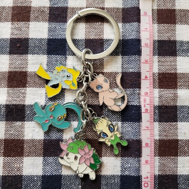 品数豊富! キーホルダー ポケモンキーホルダー X: キャラクターグッズ 品数豊富! キーホルダー ポケモンキーホルダー X: キャラクターグッズ
