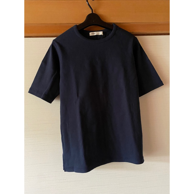 BLACK by moussy(ブラックバイマウジー)のwju様専用　ハーフスリーブTシャツ　blkby 2022SS  タグあり美品 レディースのトップス(Tシャツ(半袖/袖なし))の商品写真