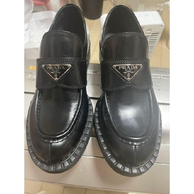 【新品】PRADA 革靴 ローファー 23センチ レディース モノリス