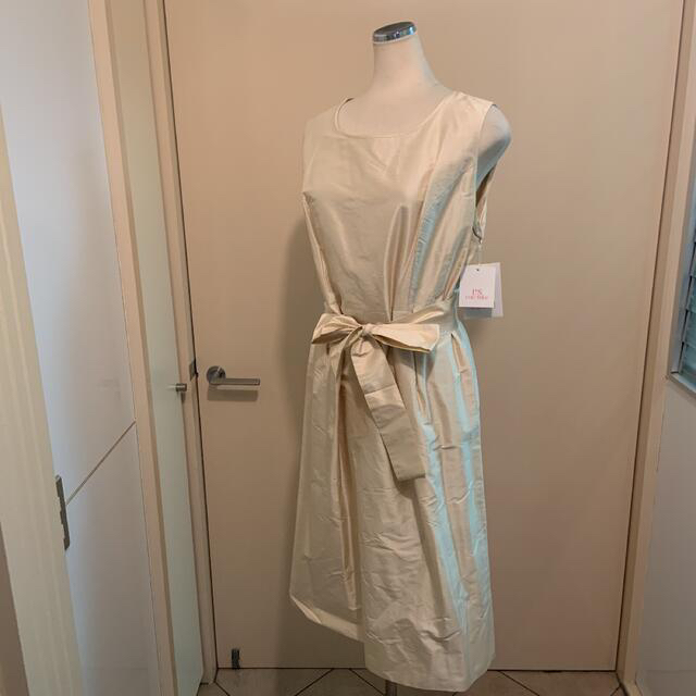ユキトリイ YUKI TORII新品未着用13号絹100%ワンピース&ジャケット