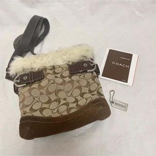 コーチ(COACH)の【正規品】COACH コーチ ショルダーバッグ(チャーム付き)(ショルダーバッグ)