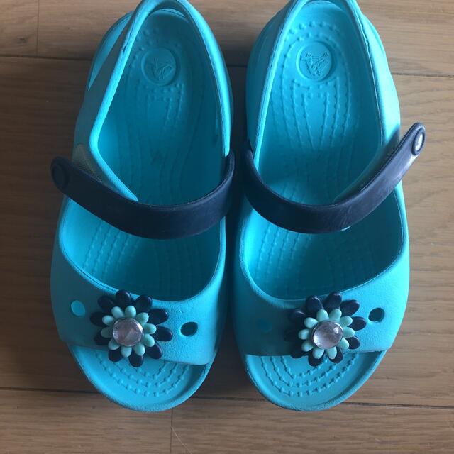 crocs(クロックス)の！！ひまわり様専用！！クロックス　キッズサンダル キッズ/ベビー/マタニティのキッズ靴/シューズ(15cm~)(サンダル)の商品写真