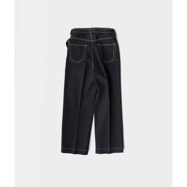 Jil Sander(ジルサンダー)のyass BELTED DENIM TROUSER BLACK メンズのパンツ(デニム/ジーンズ)の商品写真