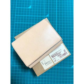 ムジルシリョウヒン(MUJI (無印良品))の未使用品 無印良品 ヌメ革 本革 三つ折り財布 ベージュ　(折り財布)