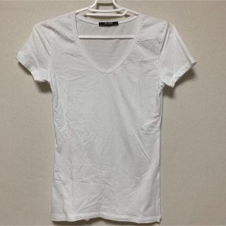 ザラ(ZARA)の【シンプルTシャツ】ZARAレディース(Tシャツ(半袖/袖なし))