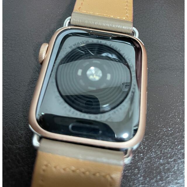Apple Watch SE 40mm ゴールド 美品 Apple Watch SE 40mm ゴールド 美品