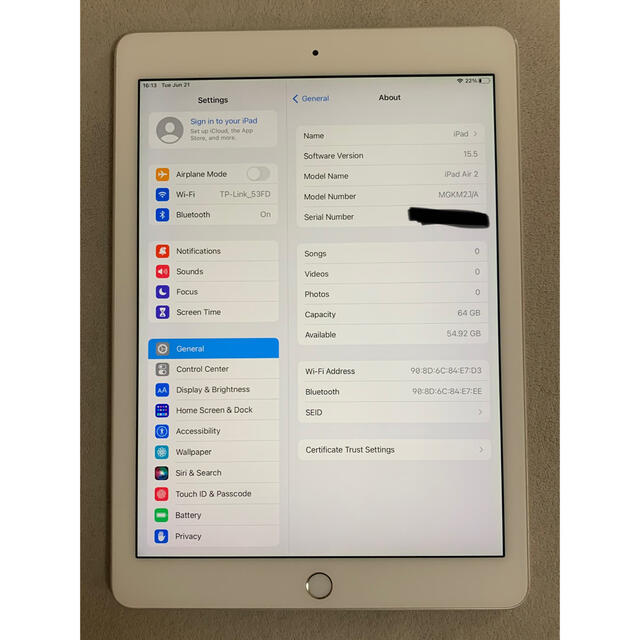 Apple(アップル)のiPad Air 2 9.7 64GB wifi スマホ/家電/カメラのスマートフォン/携帯電話(スマートフォン本体)の商品写真