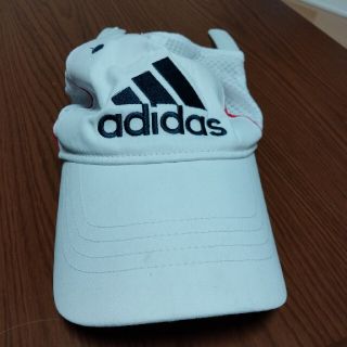 アディダス(adidas)のキャップ(帽子)