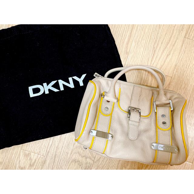 DKNY(ダナキャランニューヨーク)のDKNY ミニバック レディースのバッグ(ハンドバッグ)の商品写真