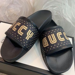 ☆新品☆GUCCI GUCCYプリント スライドサンダル 約23cm-