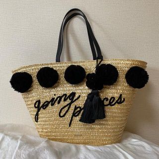 ケイトスペードニューヨーク(kate spade new york)のkate spade new york ラージポンポンバッグ(かごバッグ/ストローバッグ)